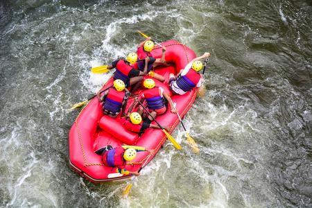 开奖澳门开奖结果+开奖记录表和男子海上漂流7小时与男子海上漂流7小时视频
